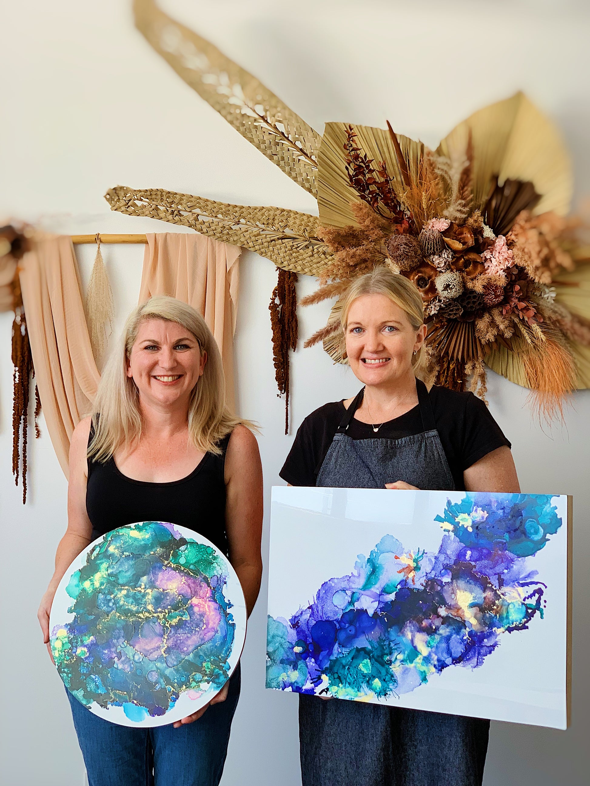 2 SPOTS LEFT - SAT 3RD FEB, 2-5PM - Abstract Art workshop (Alcohol Inks + mixed media) - Teagan Watts