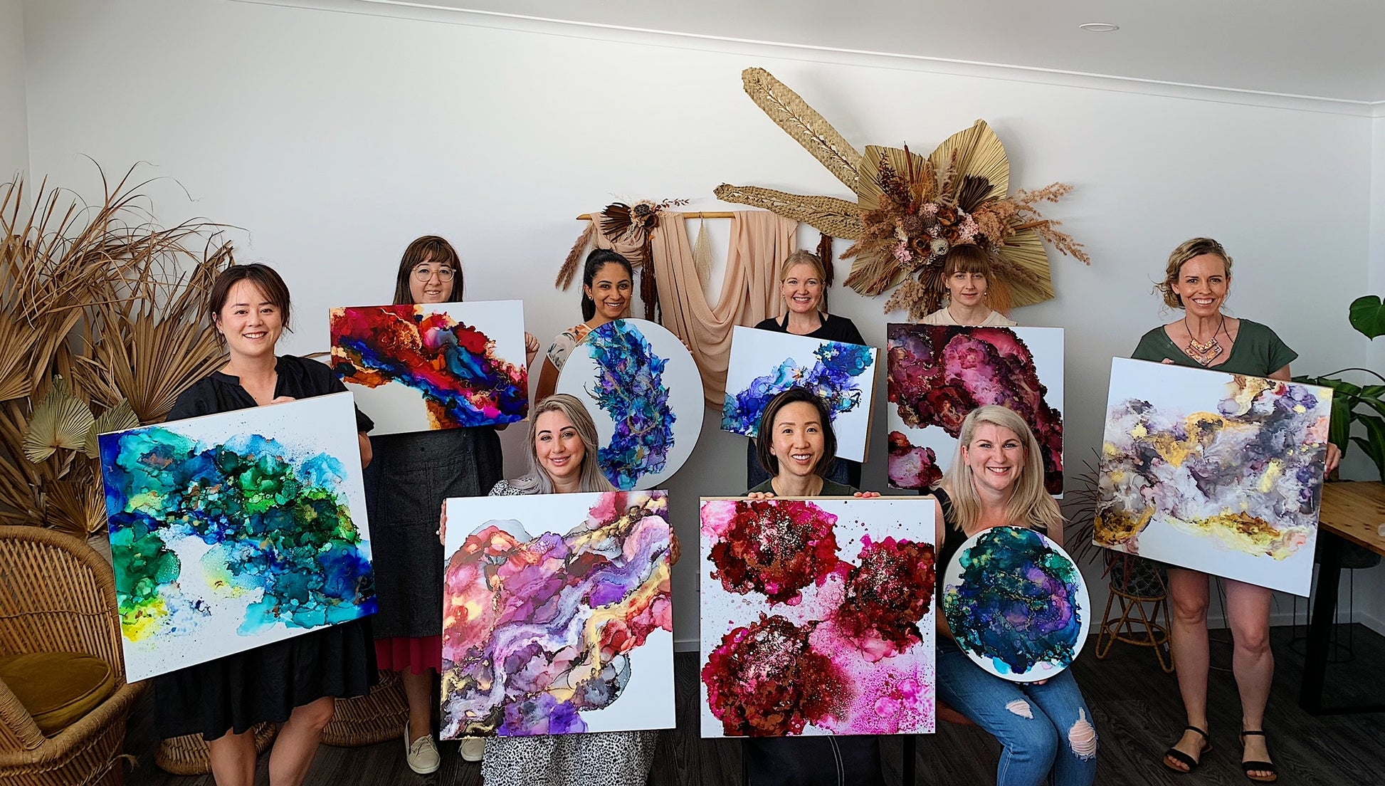 2 SPOTS LEFT - SAT 3RD FEB, 2-5PM - Abstract Art workshop (Alcohol Inks + mixed media) - Teagan Watts