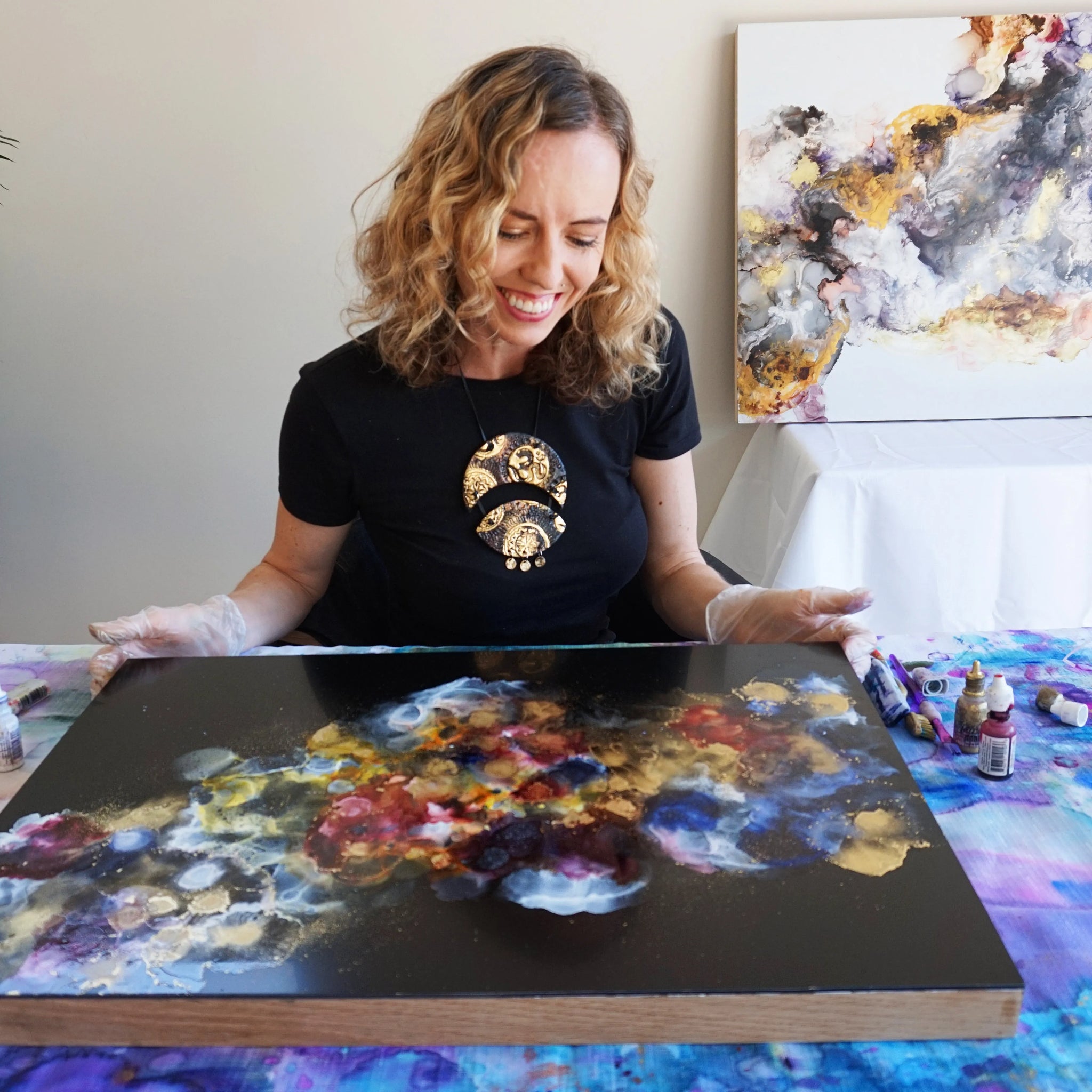 Online Tutorial – Galaxy art using Alcohol Inks on Black board – unlimited access